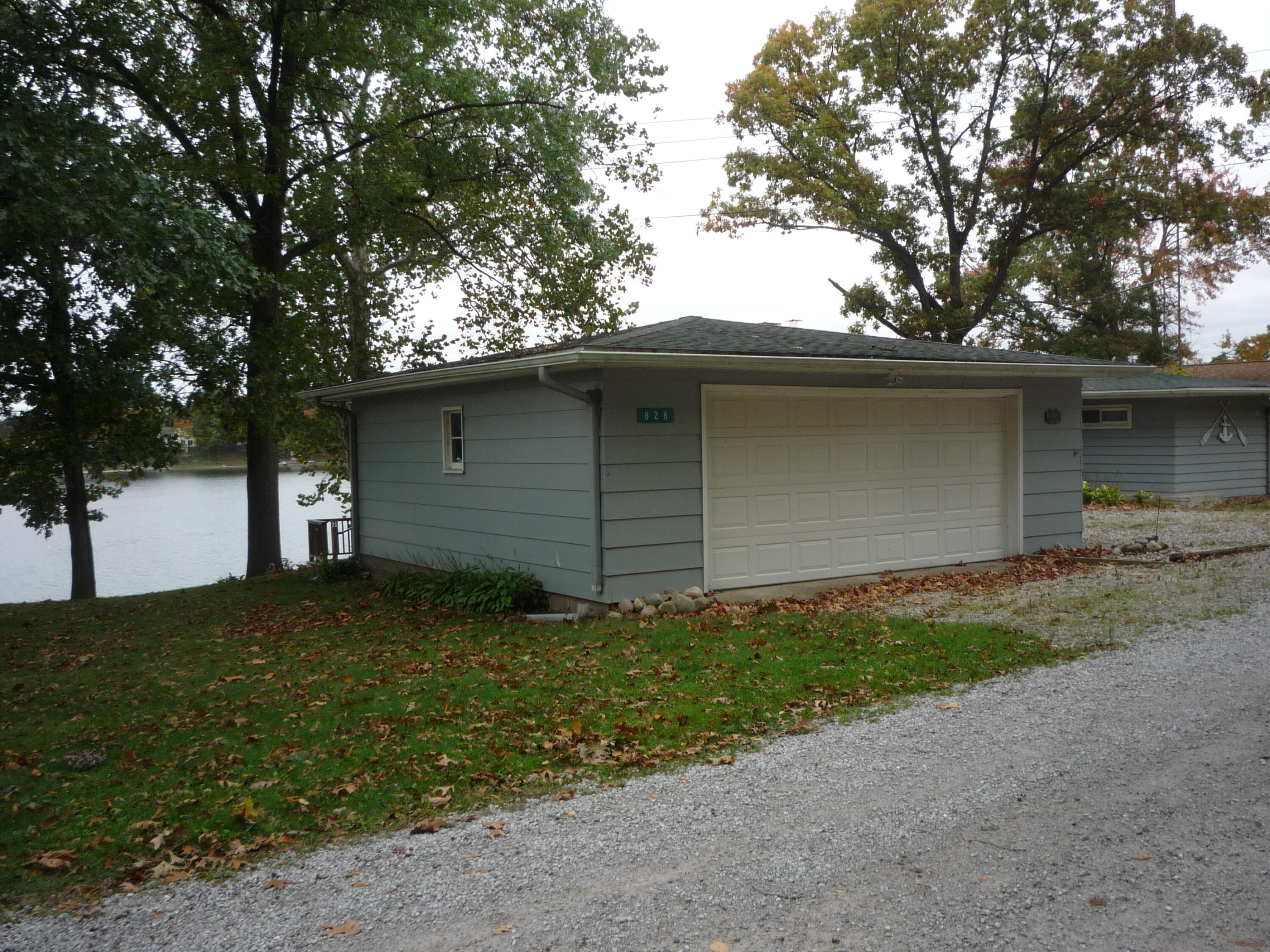 828 Shawnee Beach Road Bronson, MI 49028 - Photo 47 of 54 P1080404