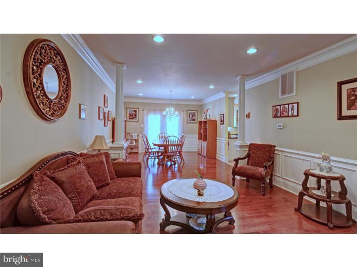 1404 Route 206 Tabernacle, NJ 08088 - Photo 6 of 25 Living Room