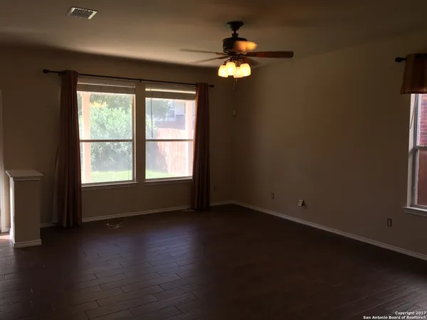 $1,950 | 12214 Painted Daisy, San Antonio, TX 78253