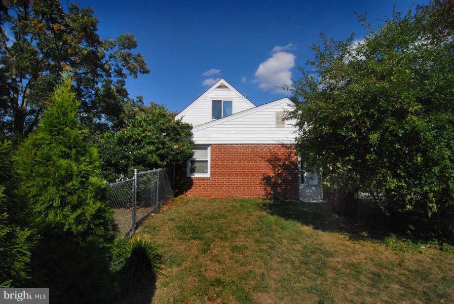 5916 Flanders Street Springfield, VA 22150 - Photo 30 of 30 Exterior (Rear)