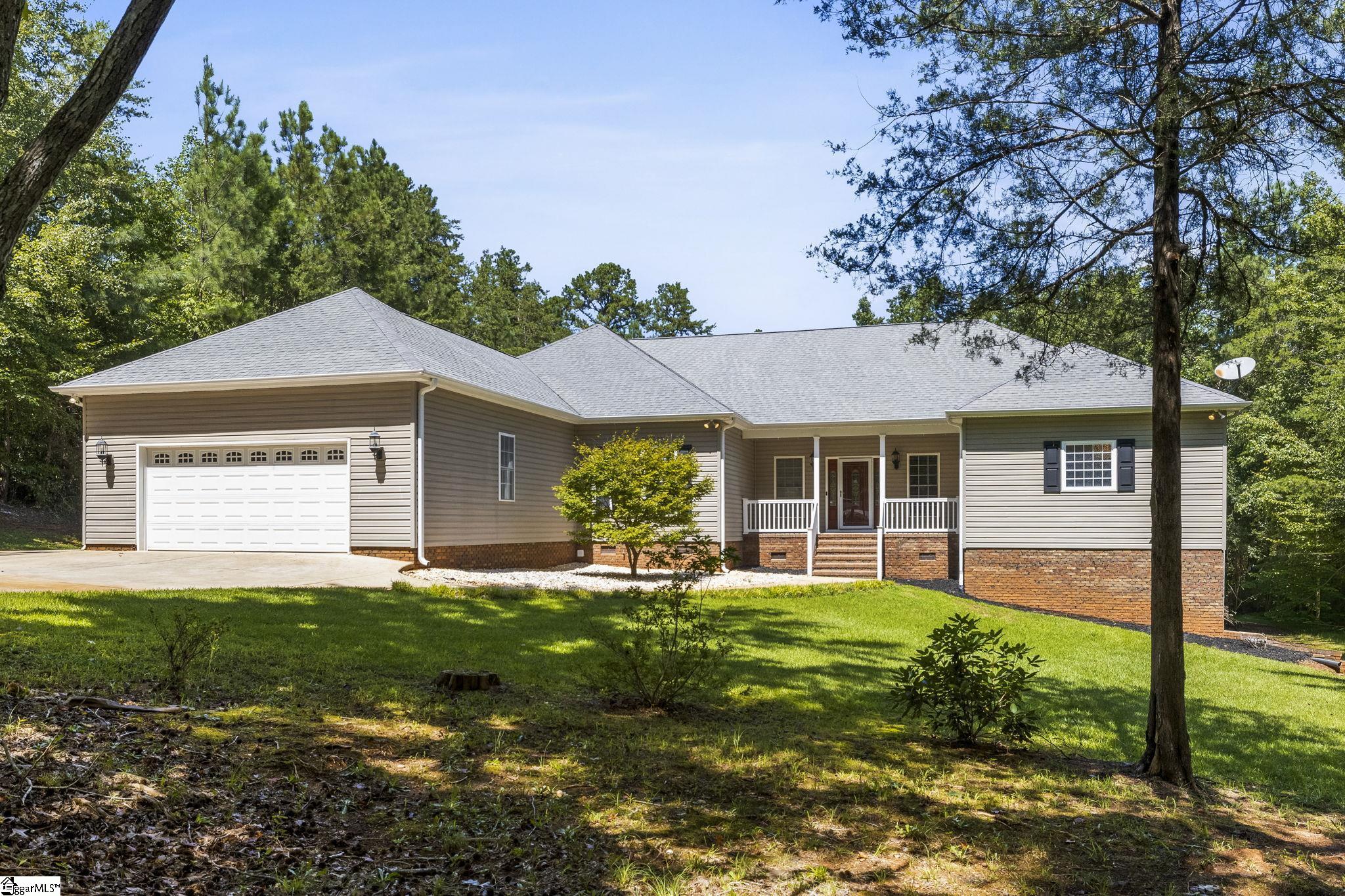 309 North Walnut Drive Anderson, SC 29621 - Photo 1 of 38