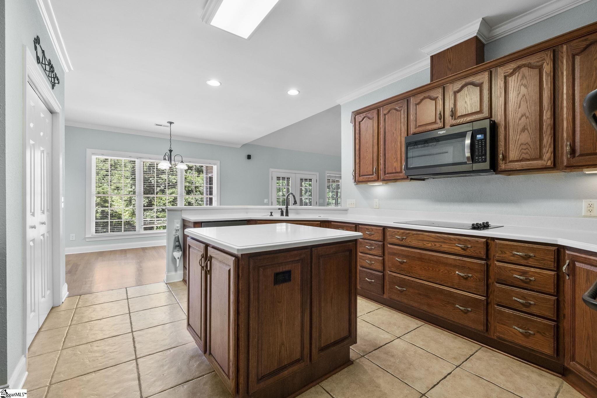 309 North Walnut Drive Anderson, SC 29621 - Photo 14 of 38