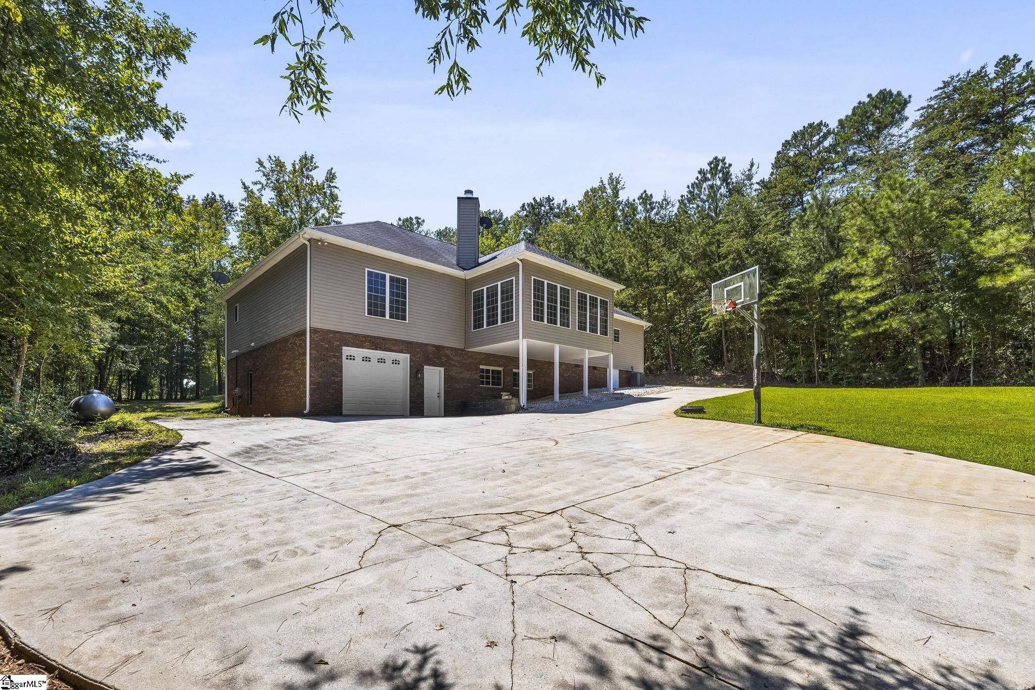 309 North Walnut Drive Anderson, SC 29621 - Photo 33 of 38