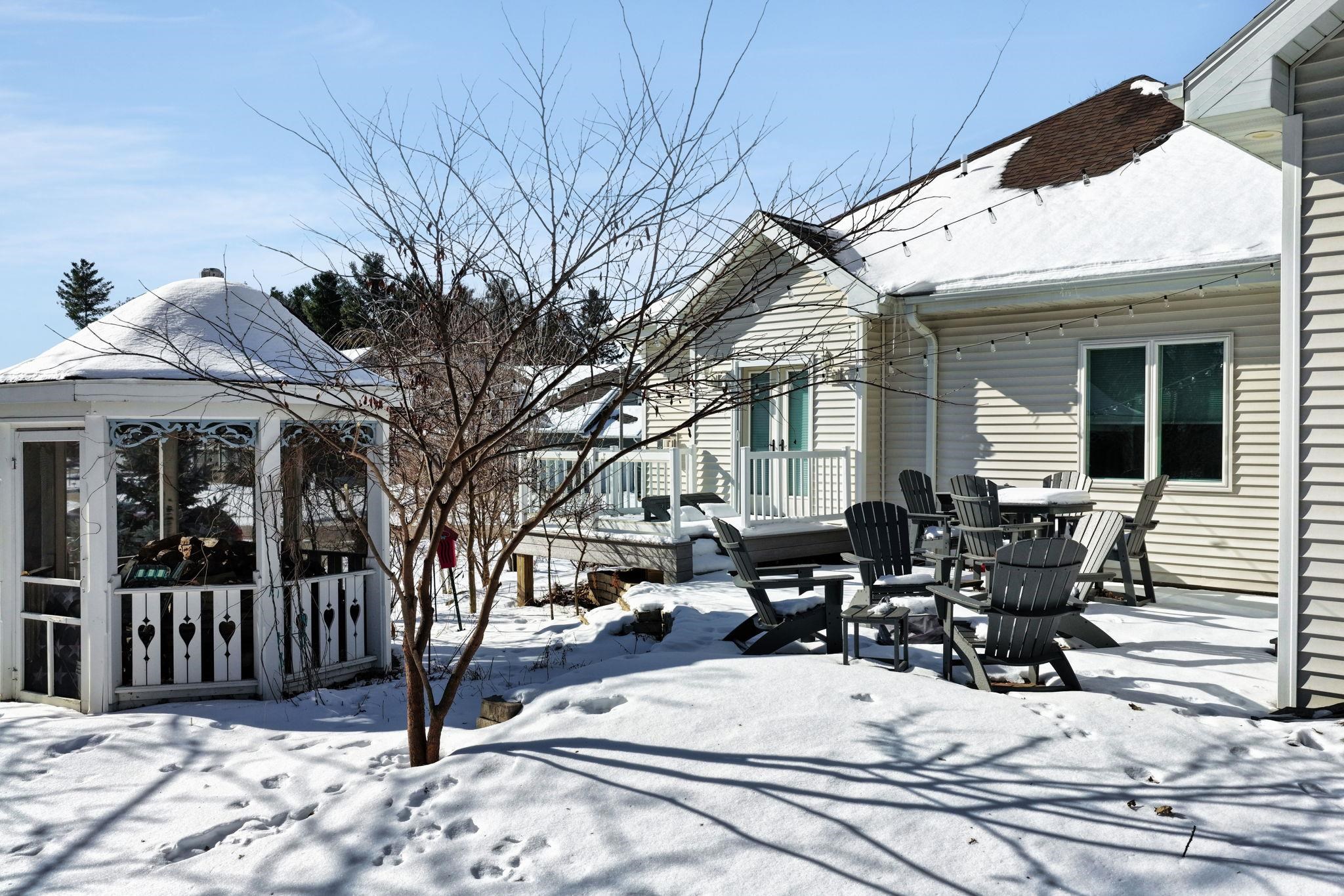 408 Kassander Way Oregon, WI 53575 - Photo 11 of 61