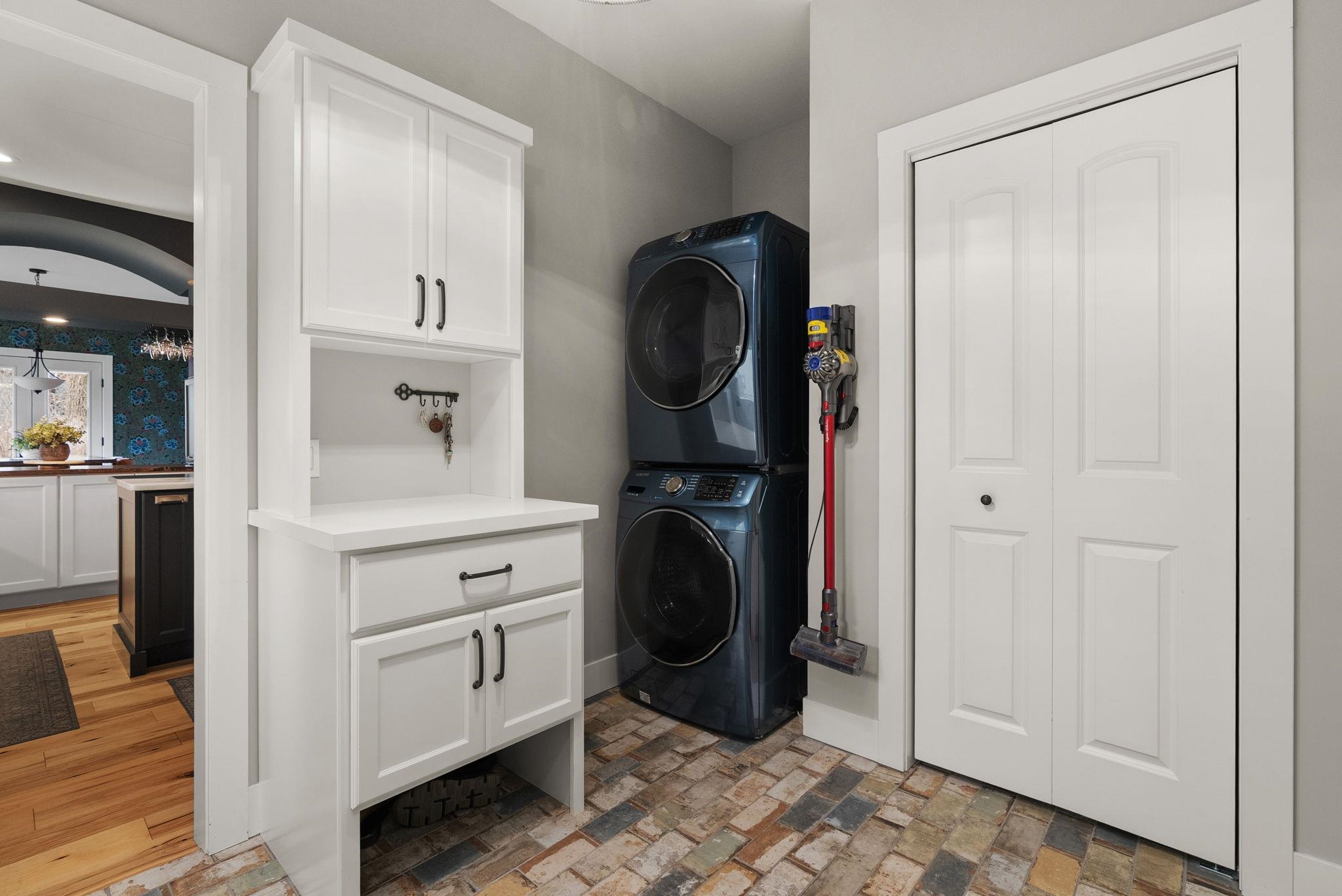 408 Kassander Way Oregon, WI 53575 - Photo 37 of 61