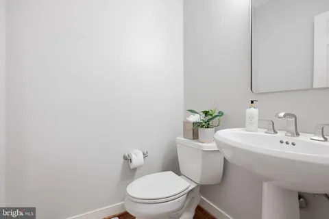 $849,900 | 653 Millrace Lane, Rockland, DE 19732