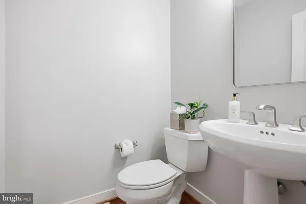 $849,900 | 653 Millrace Lane, Rockland, DE 19732
