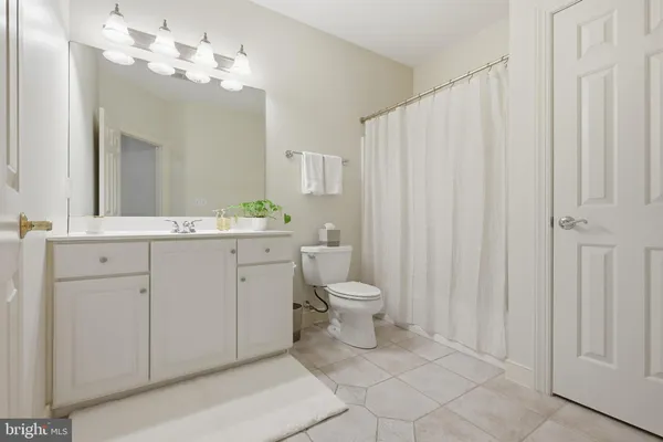 $849,900 | 653 Millrace Lane, Rockland, DE 19732
