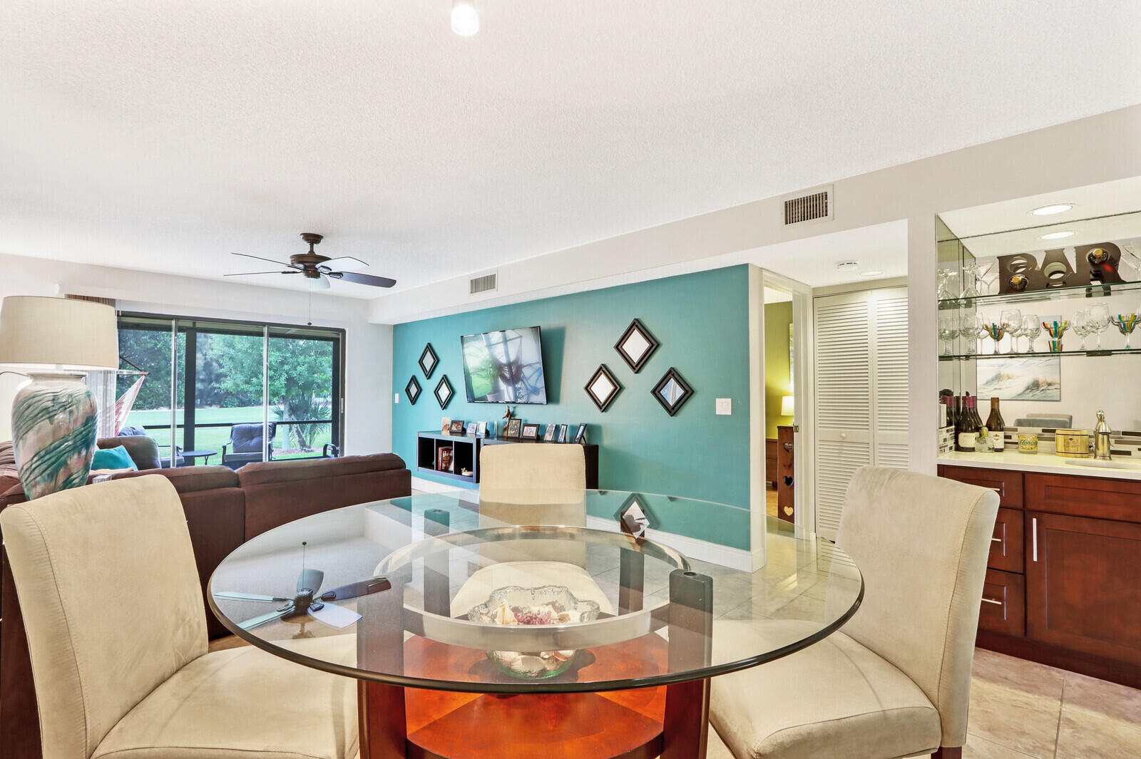 1121 Keystone Drive, Unit B Jupiter, FL 33458 - Photo 5 of 45 06_Image_6_mls