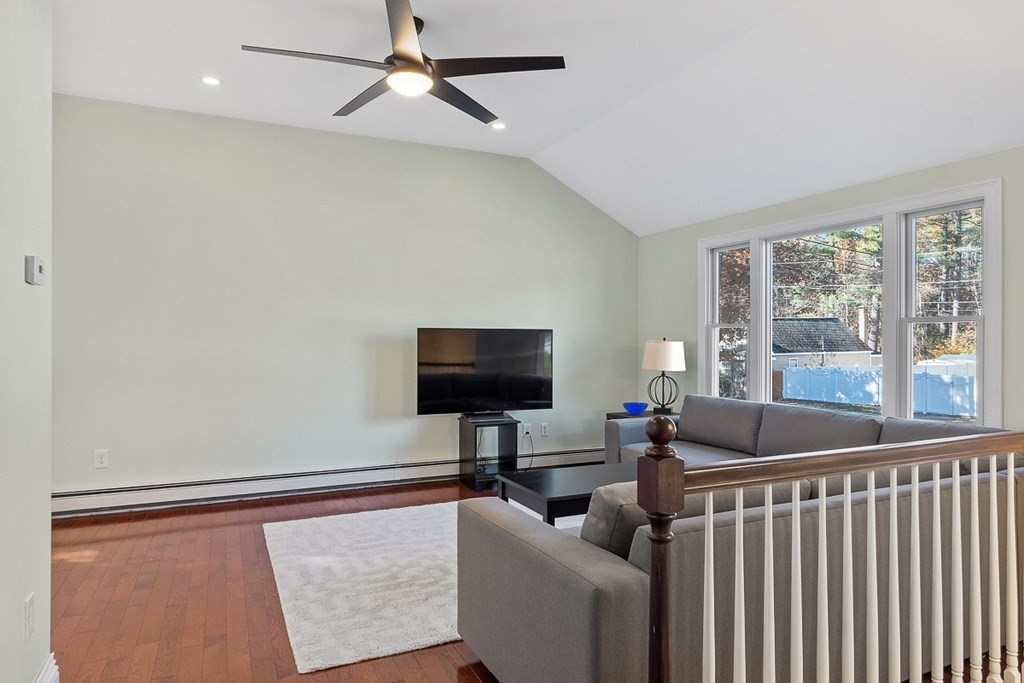 18 Evergreen Road Norton, MA 02766 - Photo 4 of 34