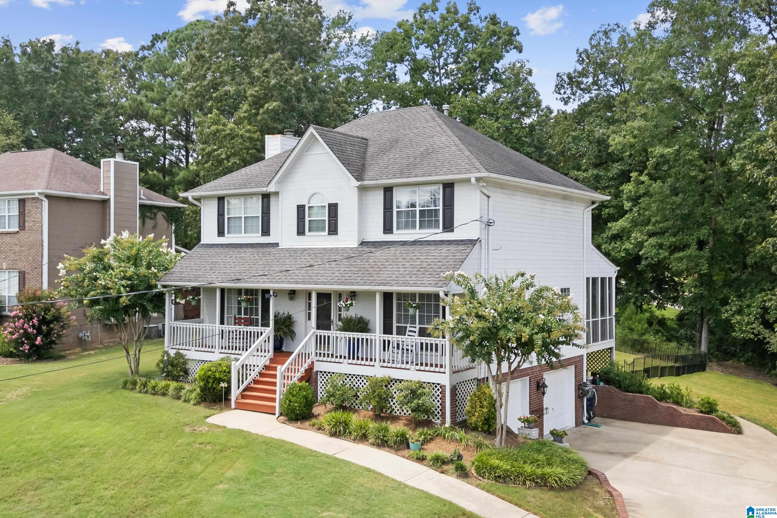 245 Wagon Trail Alabaster, AL 35007 - Photo 2 of 49