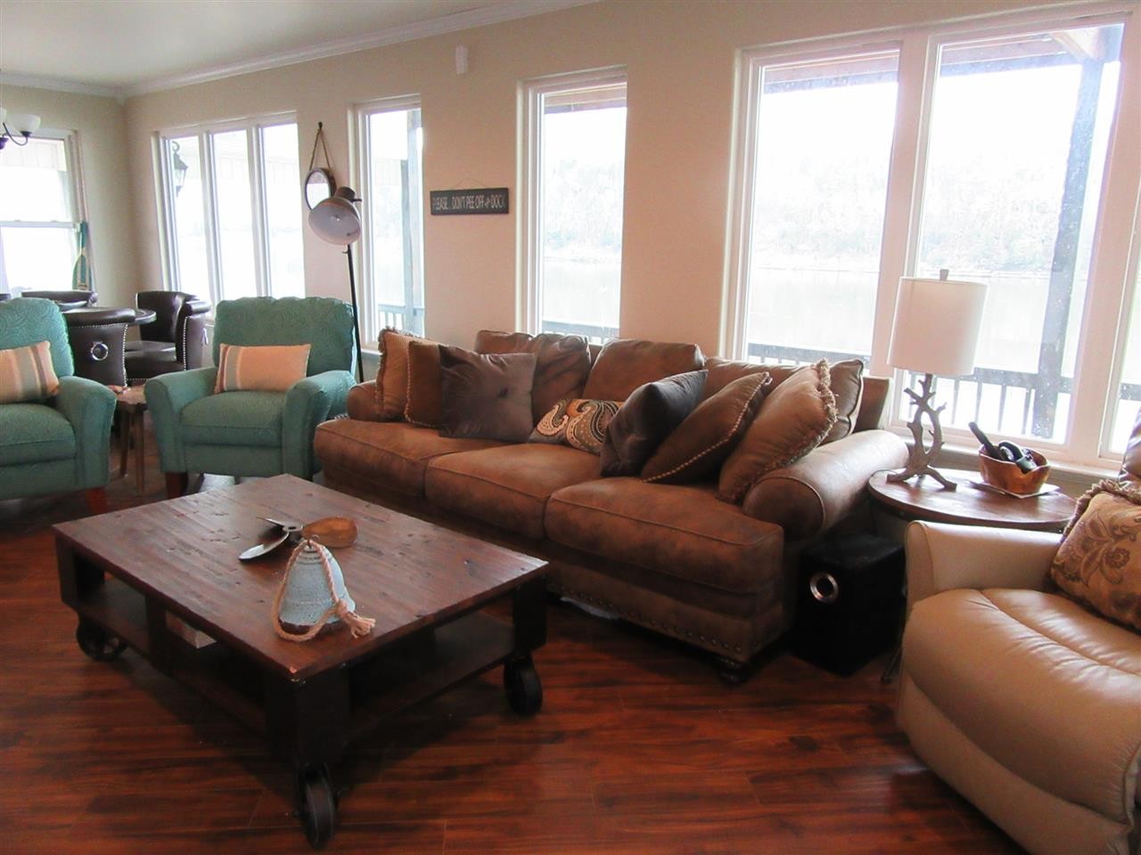 1389 Hardin Bottom River Road Linden, TN 37096 - Photo 8 of 25 Gallery Image 8