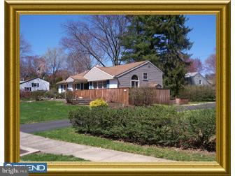 737 Suffolk Road Rydal, PA 19046 - Photo 1 of 12