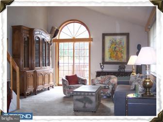 737 Suffolk Road Rydal, PA 19046 - Photo 4 of 12