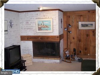 737 Suffolk Road Rydal, PA 19046 - Photo 7 of 12