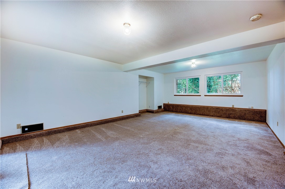 24012 23rd Avenue West Bothell, WA 98021 - Photo 14 of 28 an empty room with windows