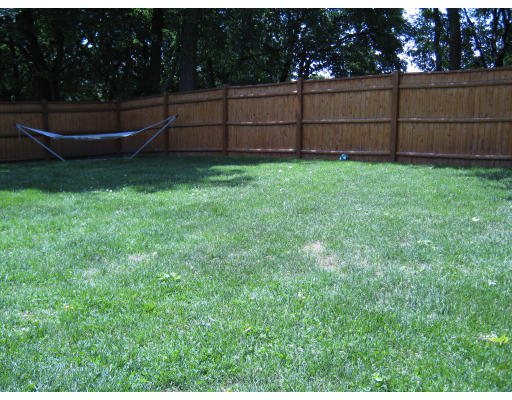120 MacArthur Road Stoneham, MA 02180 - Photo 13 of 16 Gallery Image 13