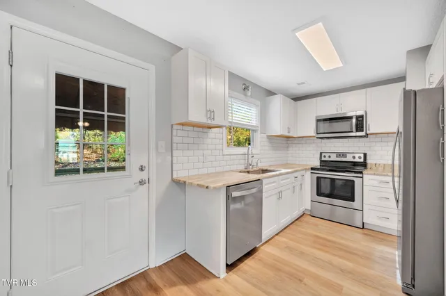 $224,900 | 125 Dean Archer Road, Unit 10, Jonesborough, TN 37659