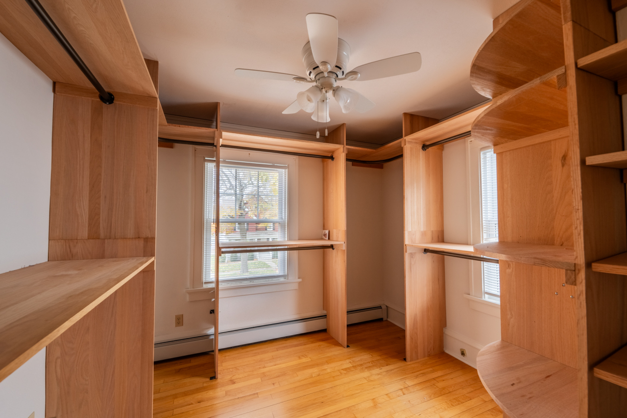 809 Richards Avenue Watertown, WI 53094 - Photo 28 of 56 Main Bedroom Walk-in closet