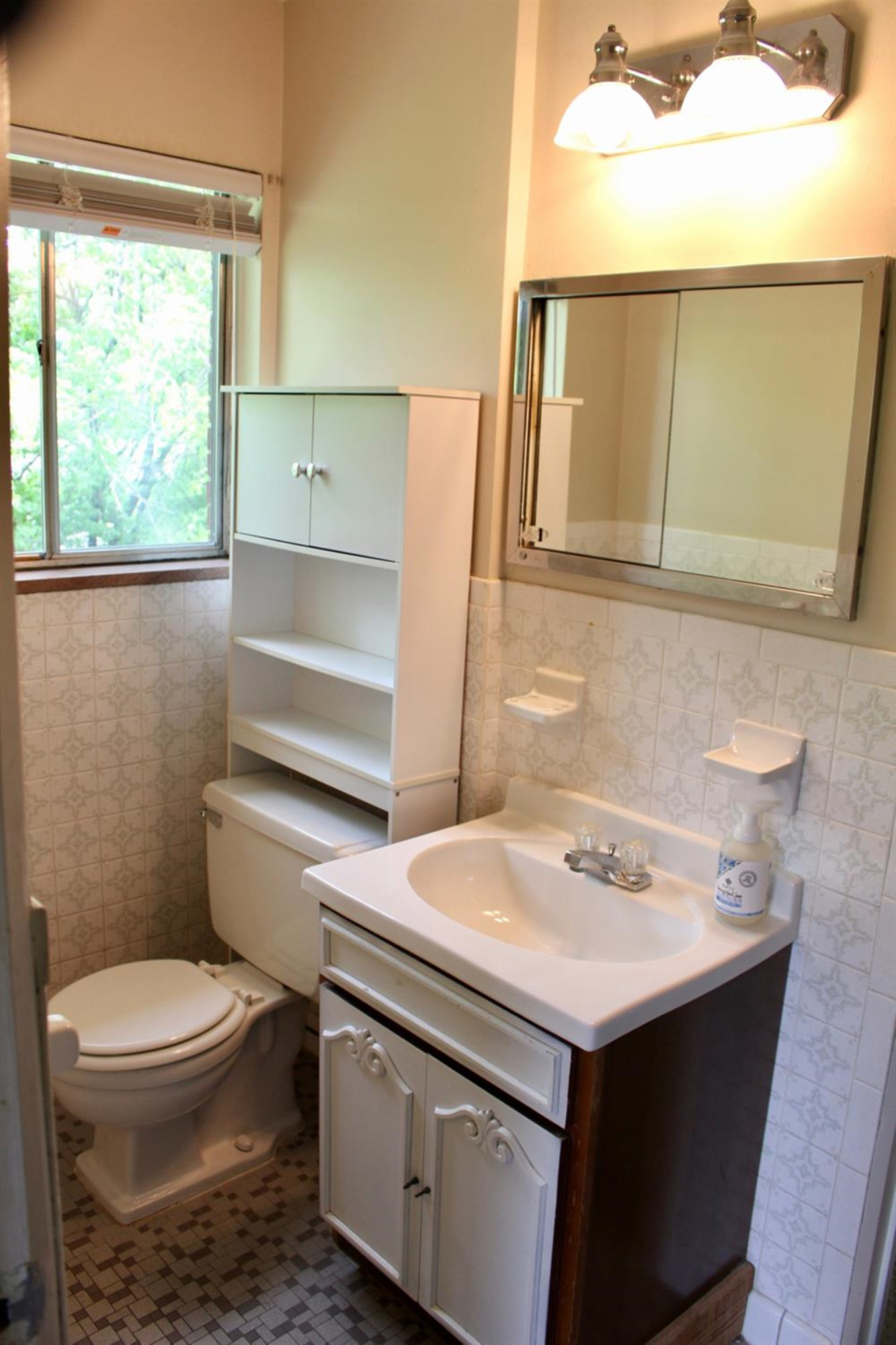 2416 Medford Road Ann Arbor, MI 48104 - Photo 12 of 33 Photo 12