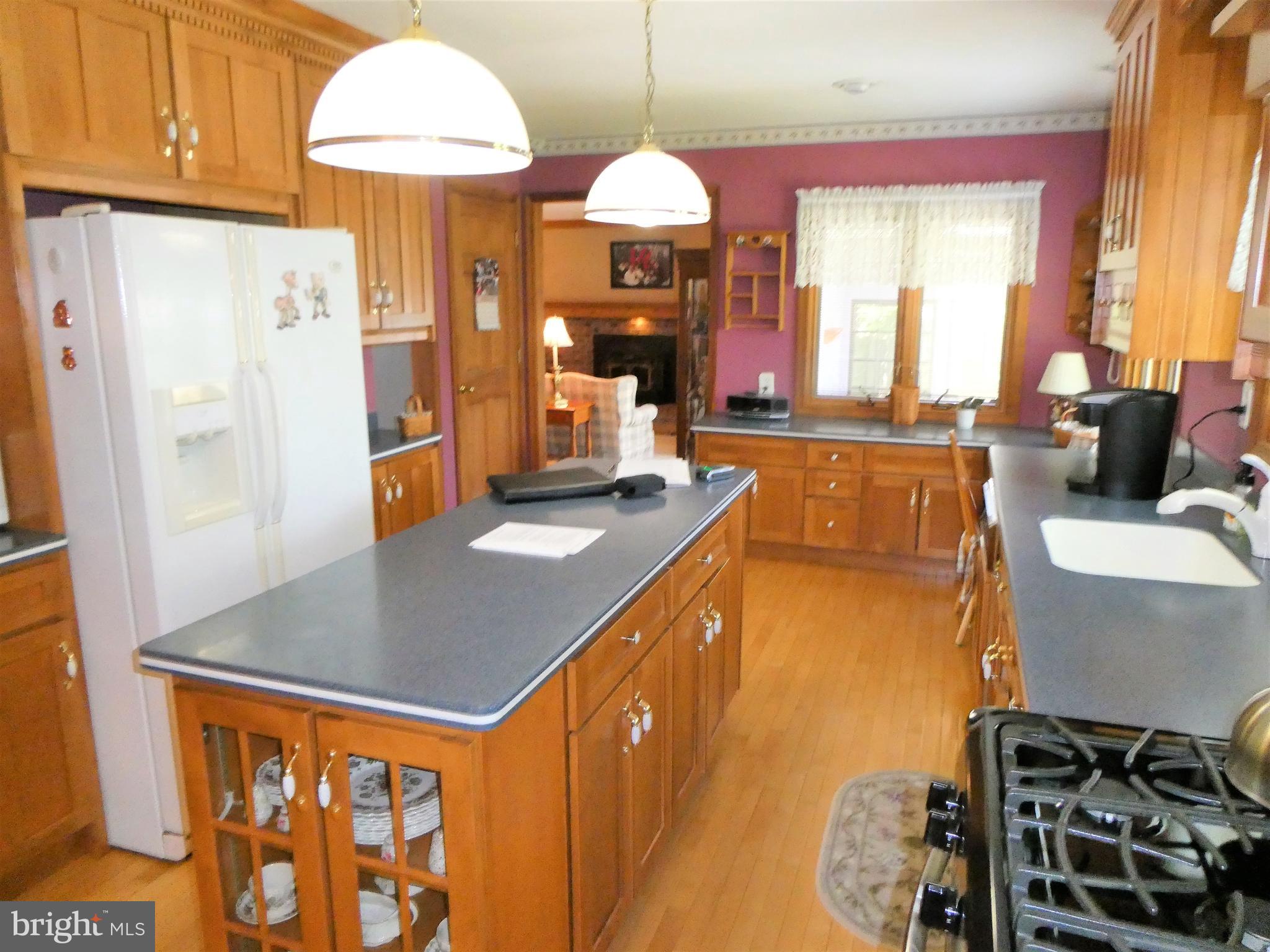 35 Dunham Loop Berlin, NJ 08009 - Photo 9 of 26 Kitchen