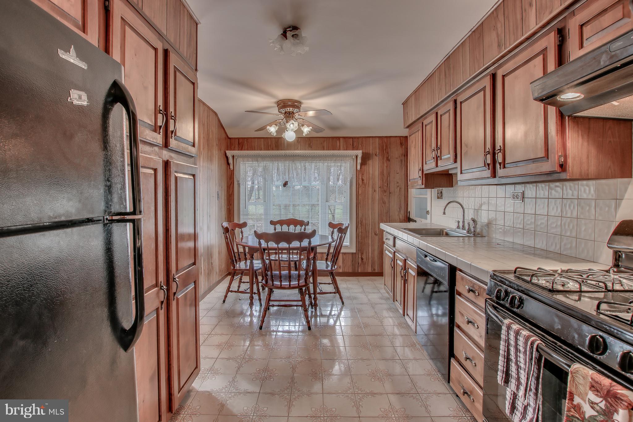 1270 Sloane Road Warminster, PA 18974 - Photo 20 of 33 Gallery Image 20