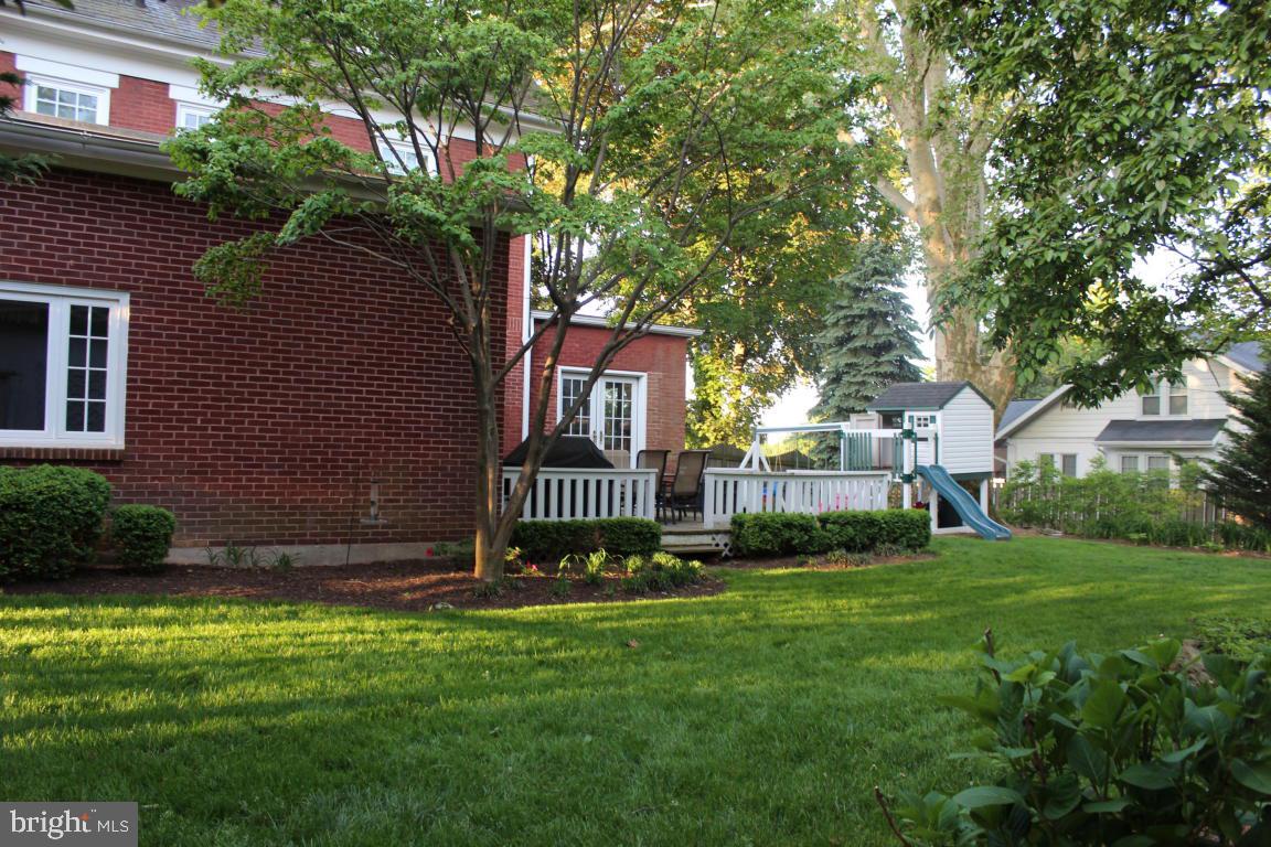 711 Pleasure Road Lancaster, PA 17601 - Photo 5 of 25 Gallery Image 5