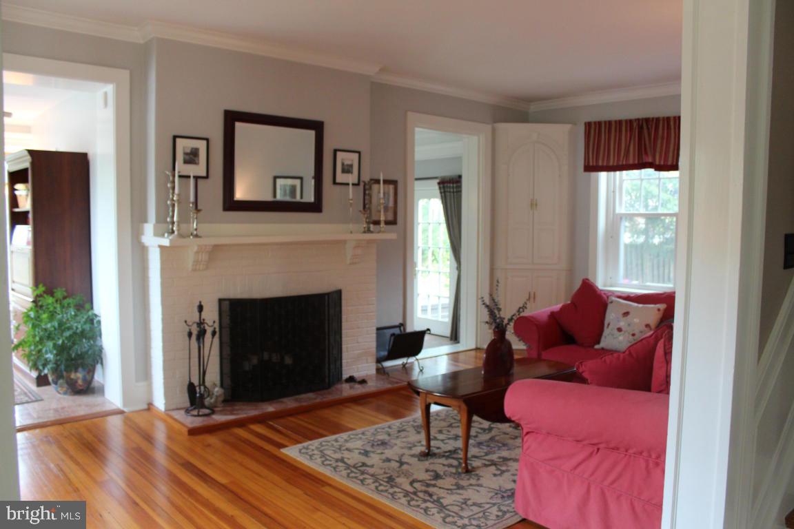 711 Pleasure Road Lancaster, PA 17601 - Photo 8 of 25 Gallery Image 8