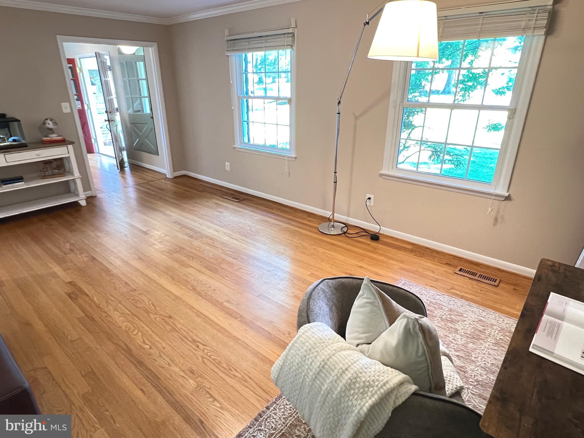 1027 Hart Road Baltimore, MD 21286 - Photo 29 of 94