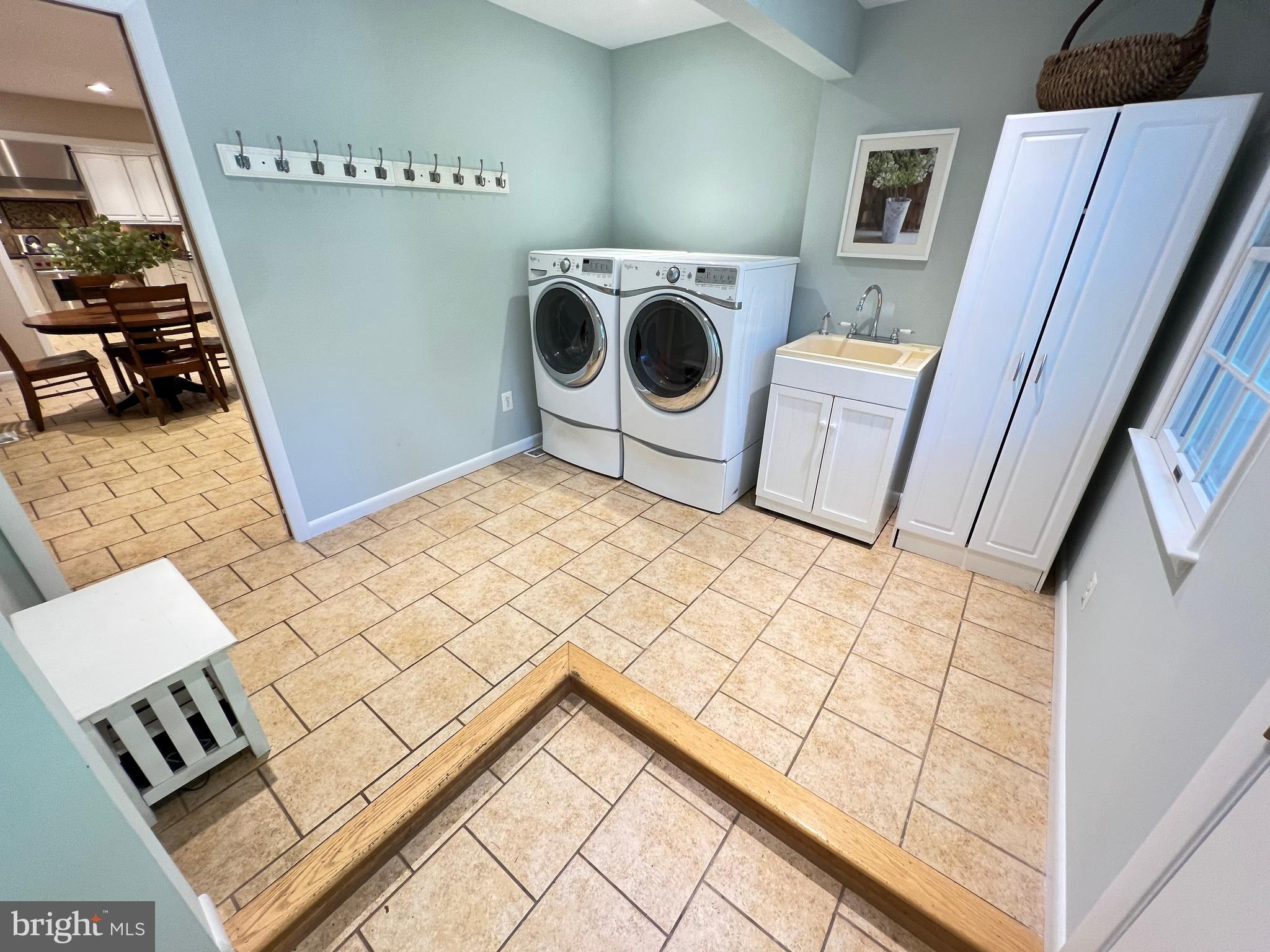 1027 Hart Road Baltimore, MD 21286 - Photo 31 of 94