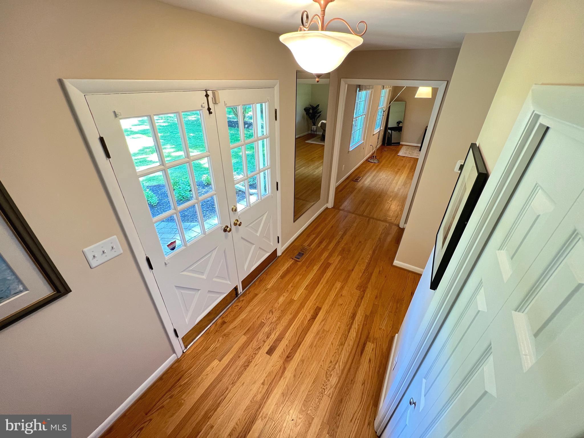 1027 Hart Road Baltimore, MD 21286 - Photo 49 of 94 a view of an entryway