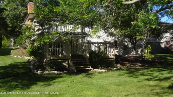 $292,000 | 524 Gettysburg Drive, Lansing, MI 48917