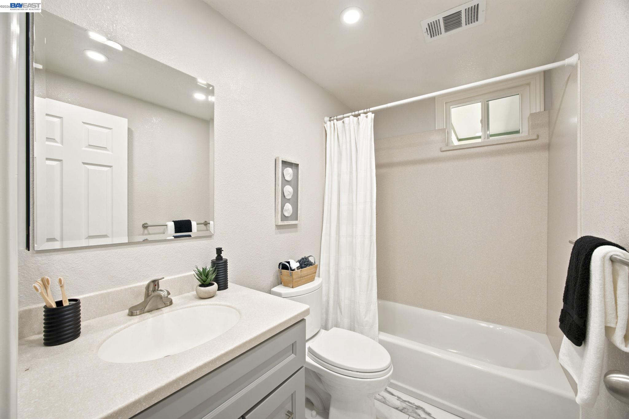 1082 Springfield Drive Walnut Creek, CA 94598 - Photo 19 of 66