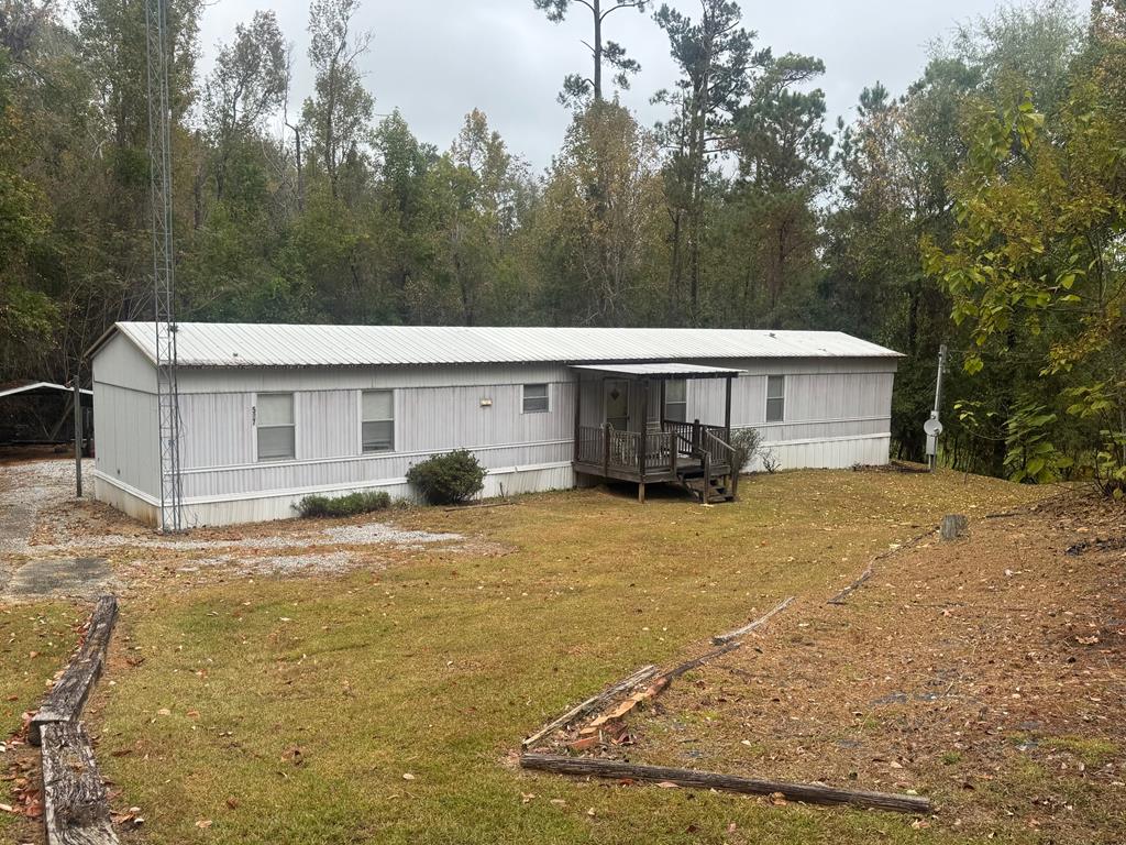 587 Forest Boulevard Abbeville, AL 36310 - Photo 1 of 14 Main View