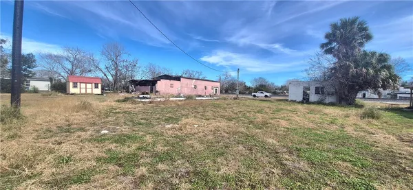 $19,750 | 220 Palmetto Street, Refugio, TX 78377