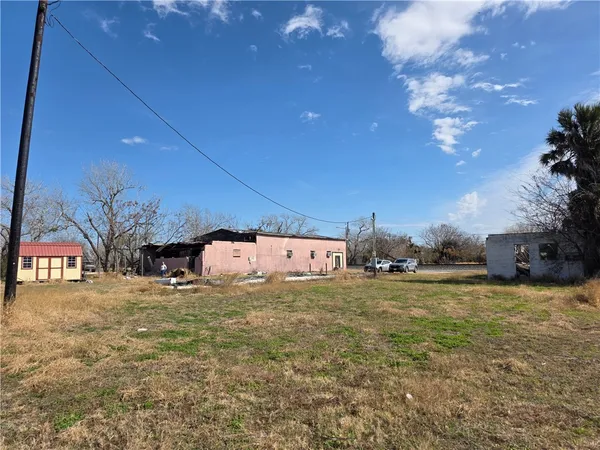 $19,750 | 220 Palmetto Street, Refugio, TX 78377