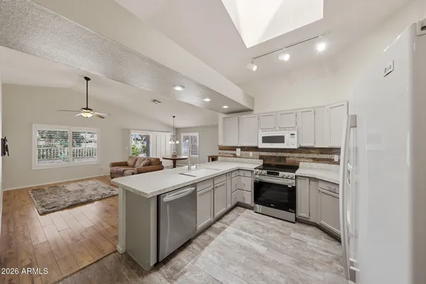 $1,850 | 14476 West Buffalo Trail, Surprise, AZ 85374