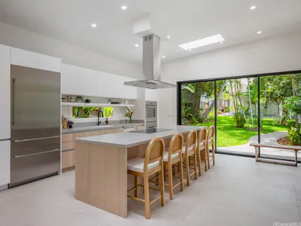 $4,300,000 | 223 Lanipo Drive, Kailua, HI 96734