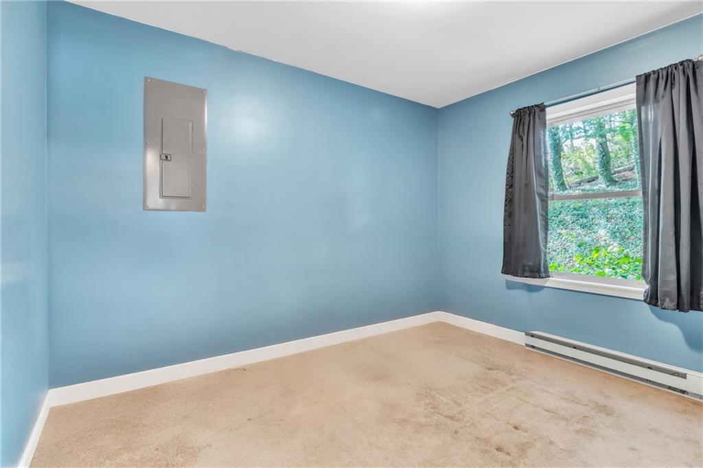 120 West Catherine Street Somerset, PA 15501 - Photo 20 of 31 an empty room with a window