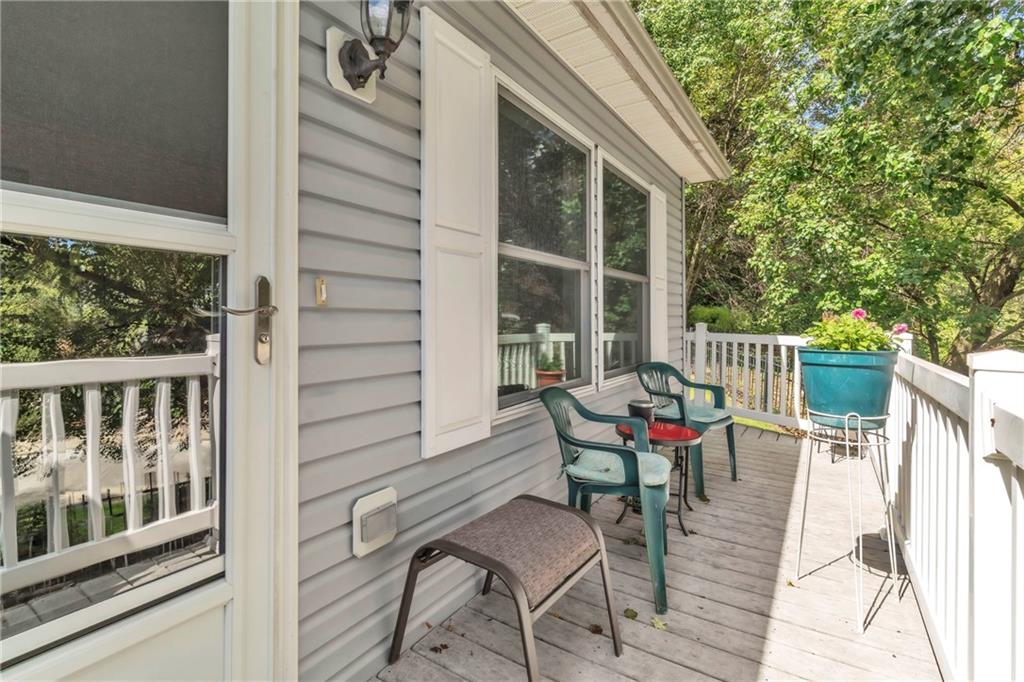 120 West Catherine Street Somerset, PA 15501 - Photo 21 of 31 a garden view with a seating space