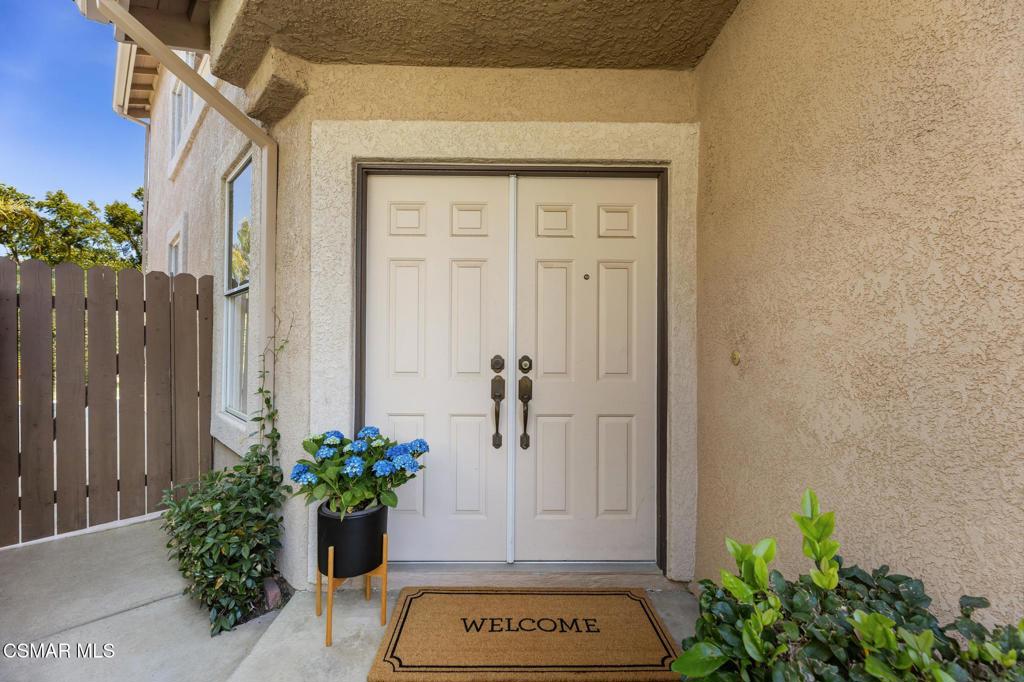 5219 Paseo Ricoso Camarillo, CA 93012 - Photo 3 of 47