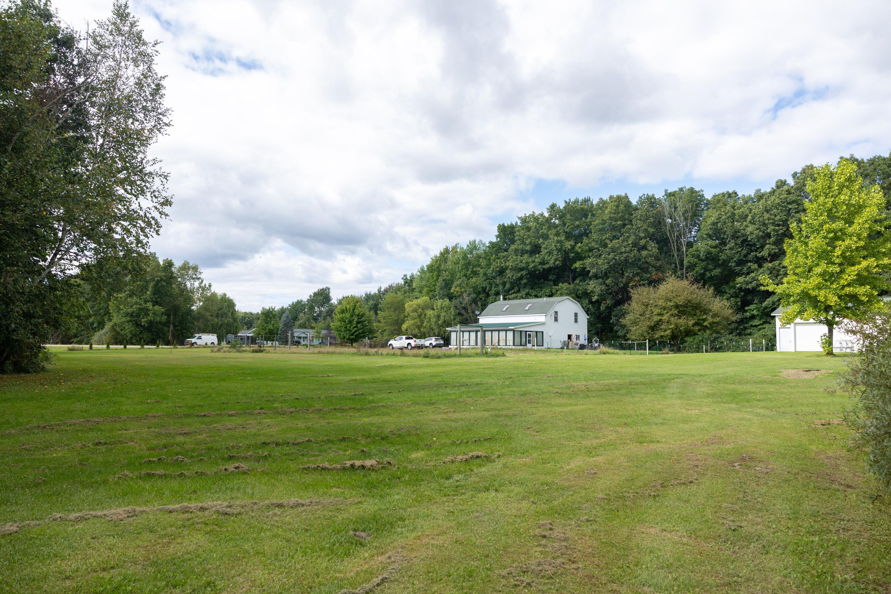 7500 North State Road Orleans, MI 48865 - Photo 3 of 36 7500NState-2685