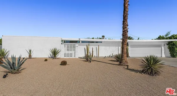$4,000 | 2326 East Finley Road, Palm Springs, CA 92262