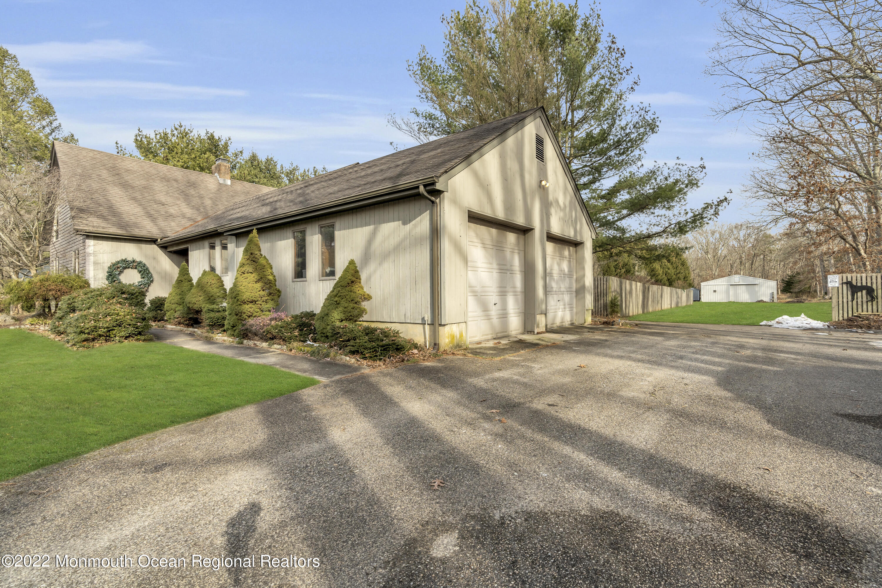 39 Johnson Lane Jackson, NJ 08527 - Photo 2 of 47 a view of a backyard