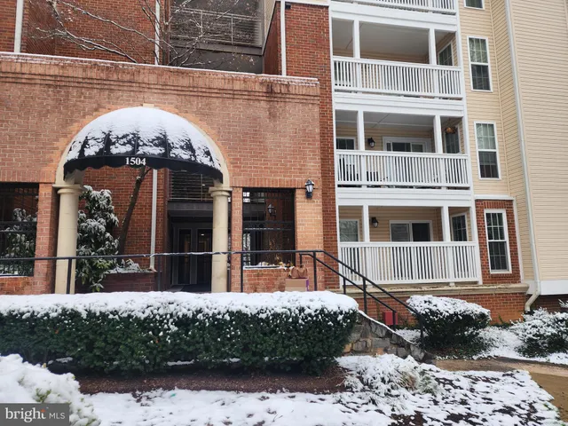 $2,000 | 1504 Lincoln Way, Unit 119, McLean, VA 22102