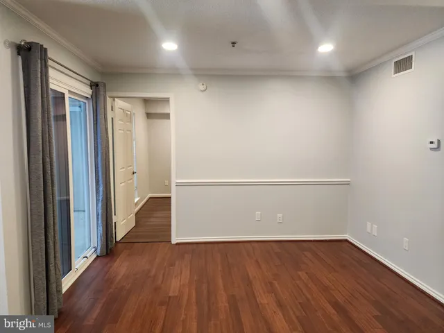 $2,000 | 1504 Lincoln Way, Unit 119, McLean, VA 22102