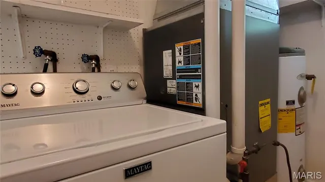 $187,500 | 102 West Center Street, Salem, MO 65560