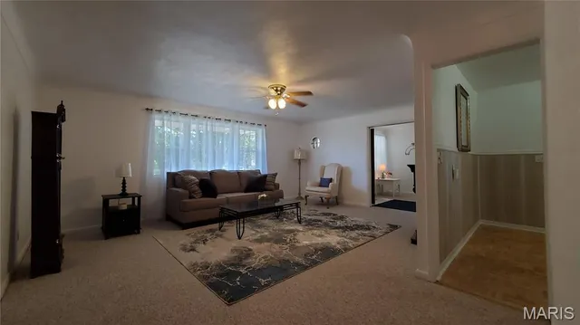 $187,500 | 102 West Center Street, Salem, MO 65560