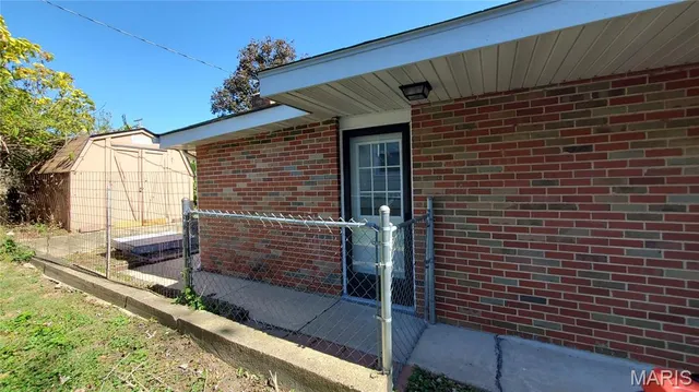 $187,500 | 102 West Center Street, Salem, MO 65560