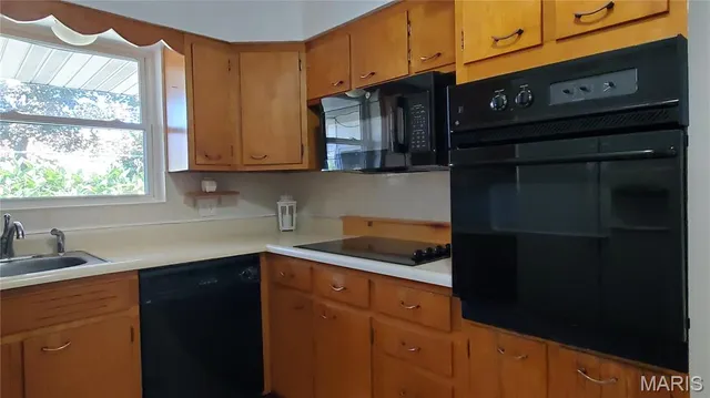 $187,500 | 102 West Center Street, Salem, MO 65560